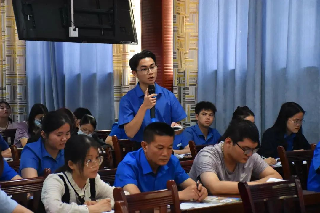 校际交流研教学 携手共进谱新篇——教育交流帮扶指导活动 - 深圳实验学校